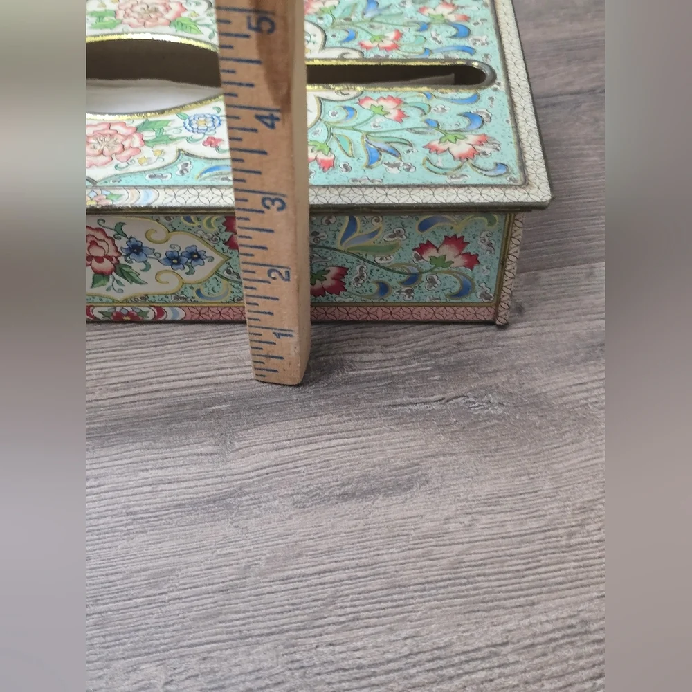 Vintage Metal Floral Kleenex Box Made In Holland Art Decor Boho Victorian - Picture 3 of 6